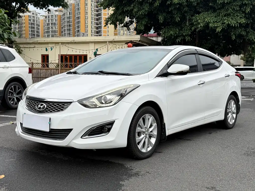 Hyundai Elantra Langdong 2017