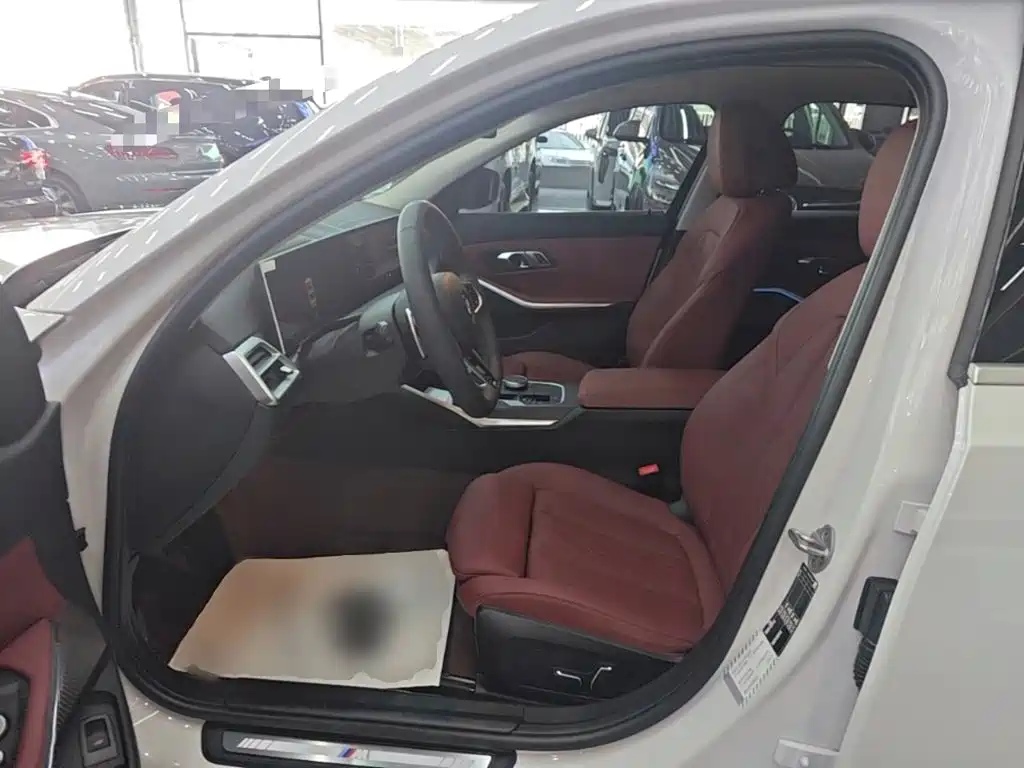 BMW 3 Series — миниатюра 16