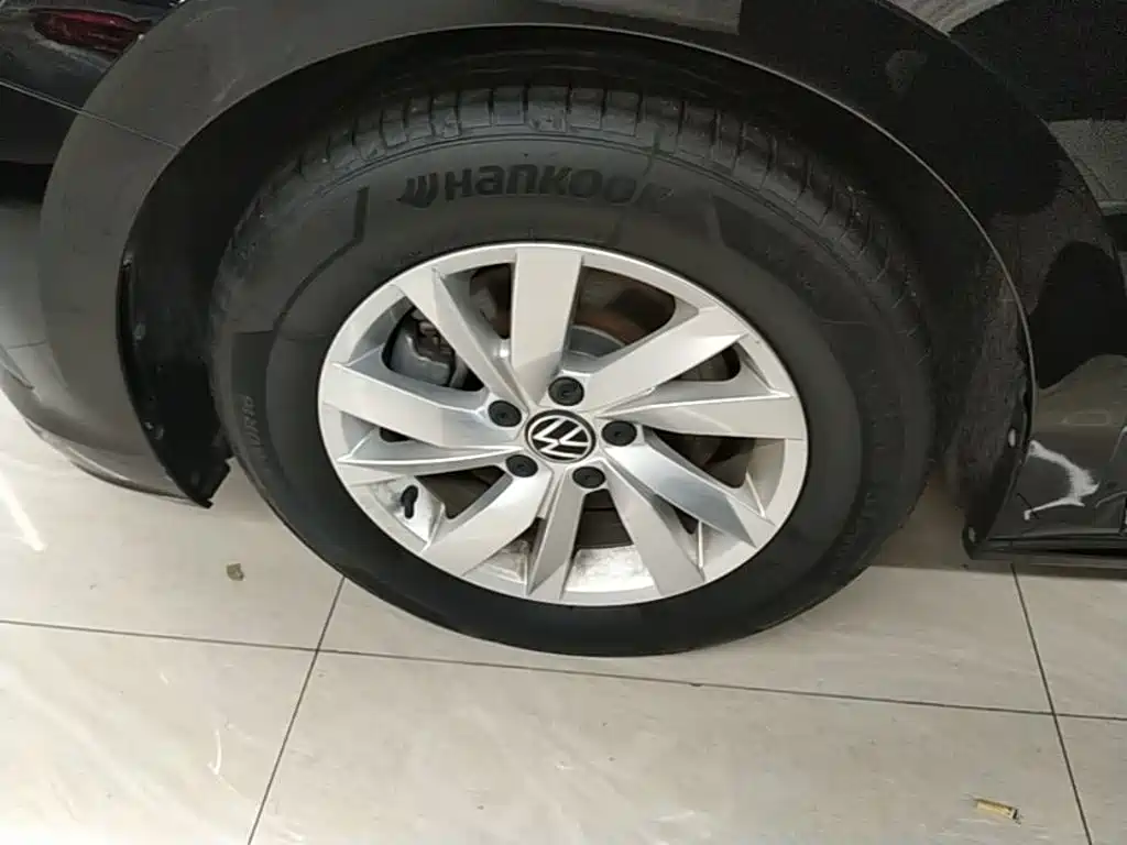 Volkswagen Passat — миниатюра 23