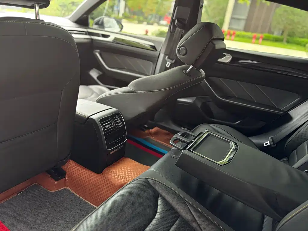 Volkswagen CC — миниатюра 12