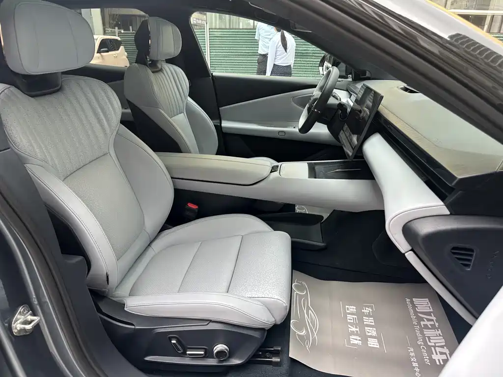 Lynk & Co Z10 2024 95kWh 702km Smart Drive Ultra
