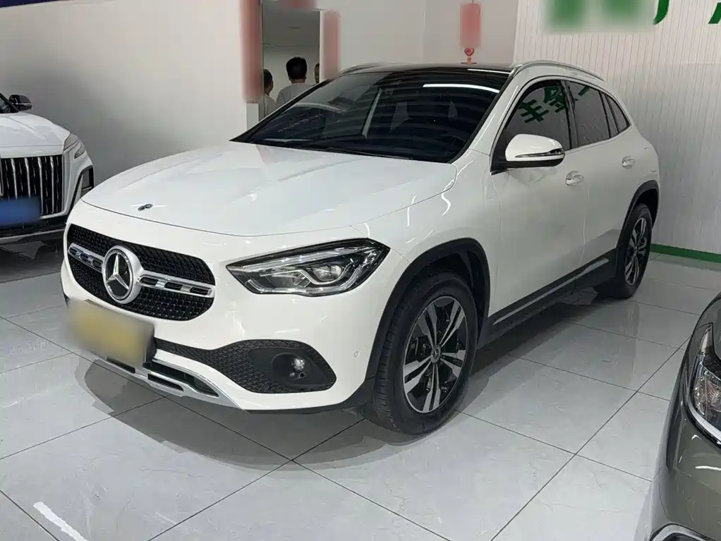 Mercedes-Benz GLA — миниатюра 2