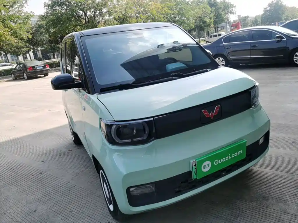 Wuling MINIEV — миниатюра 4