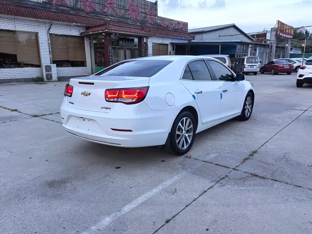 Chevrolet Malibu — миниатюра 7