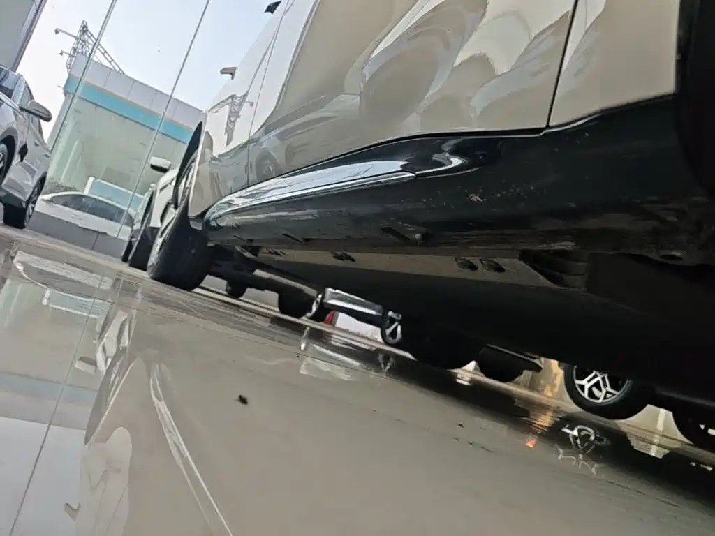 Baojun Yunduo — миниатюра 21