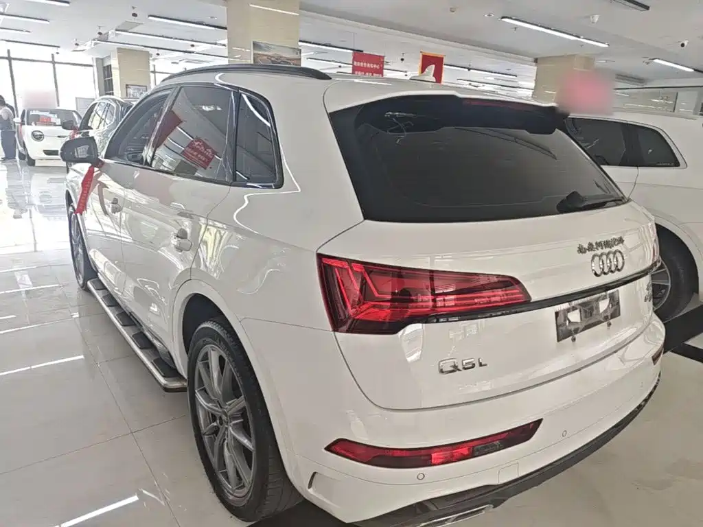 Audi Q5L — миниатюра 5
