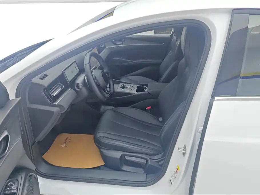 BYD Seal 06 06 2025 DM-i Smart Drive 80KM Luxury