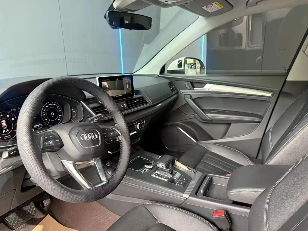 Audi Q5L — миниатюра 11
