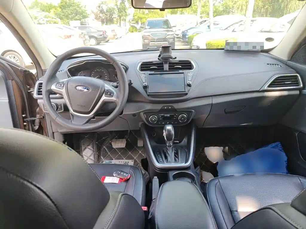Ford Escort — миниатюра 10