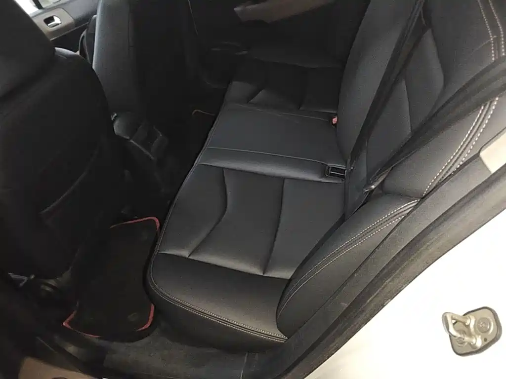 Citroen C4L — миниатюра 17