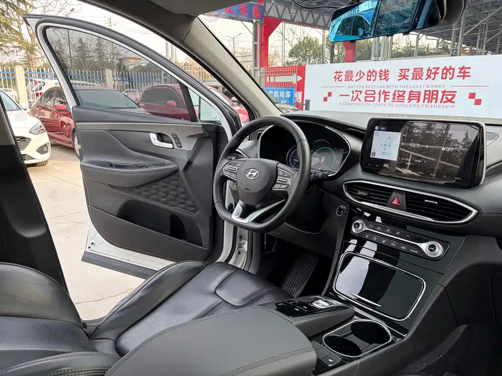 Hyundai Santa Fe 2019 380 TGDi DLX AT PLUS V