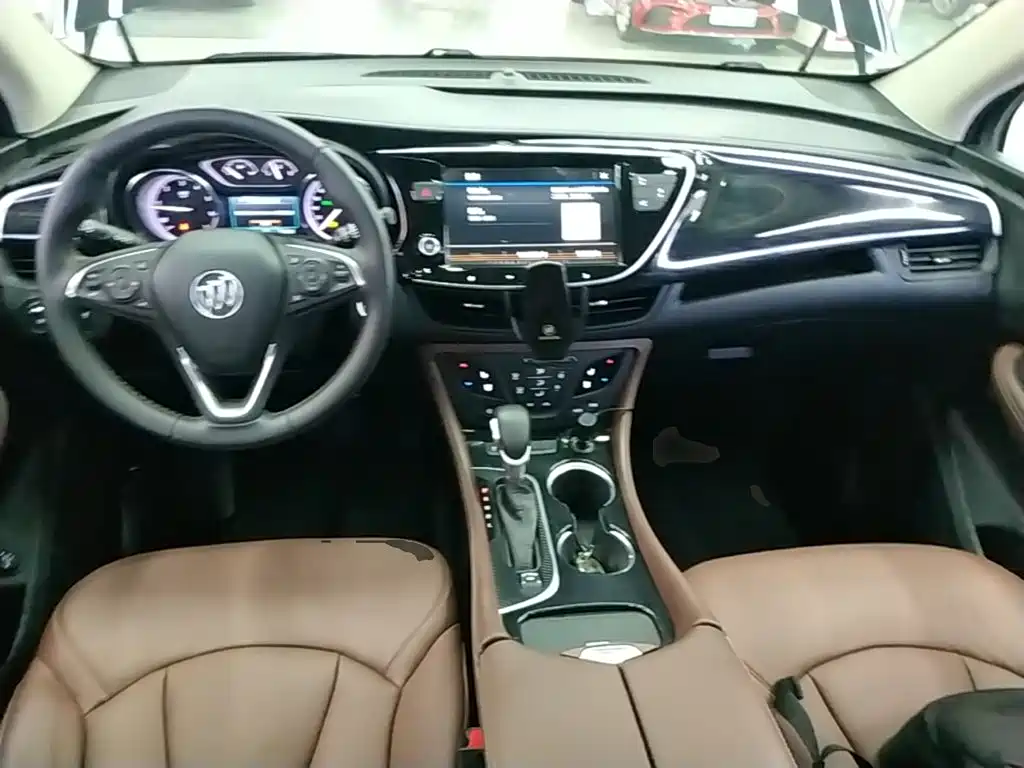 Buick Envision Plus — миниатюра 10