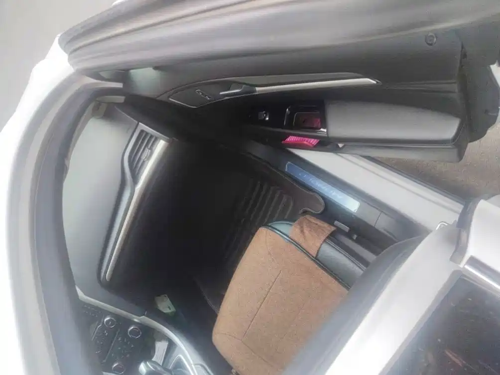 Ford Mondeo — миниатюра 13