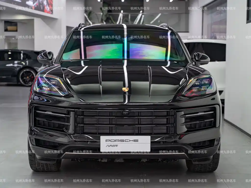 Porsche Cayenne — миниатюра 2