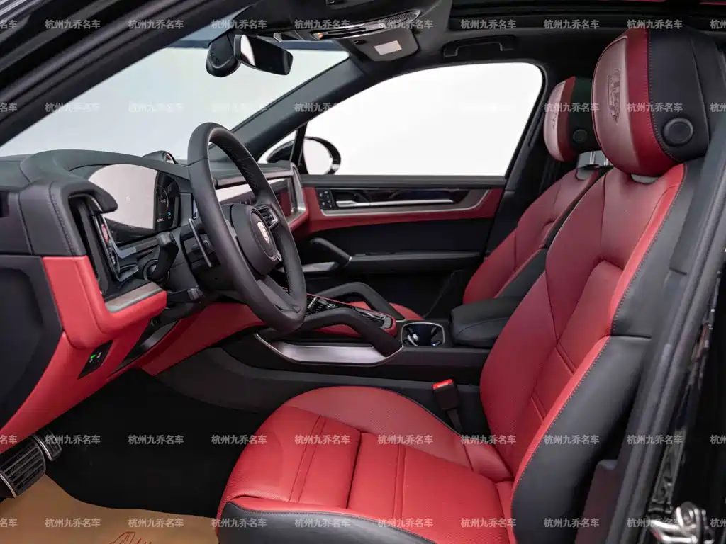 Porsche Cayenne — миниатюра 13