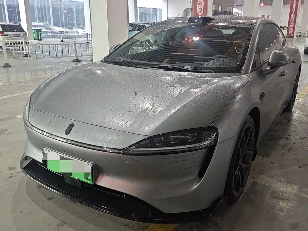 Luxeed Zhijie S7 2025