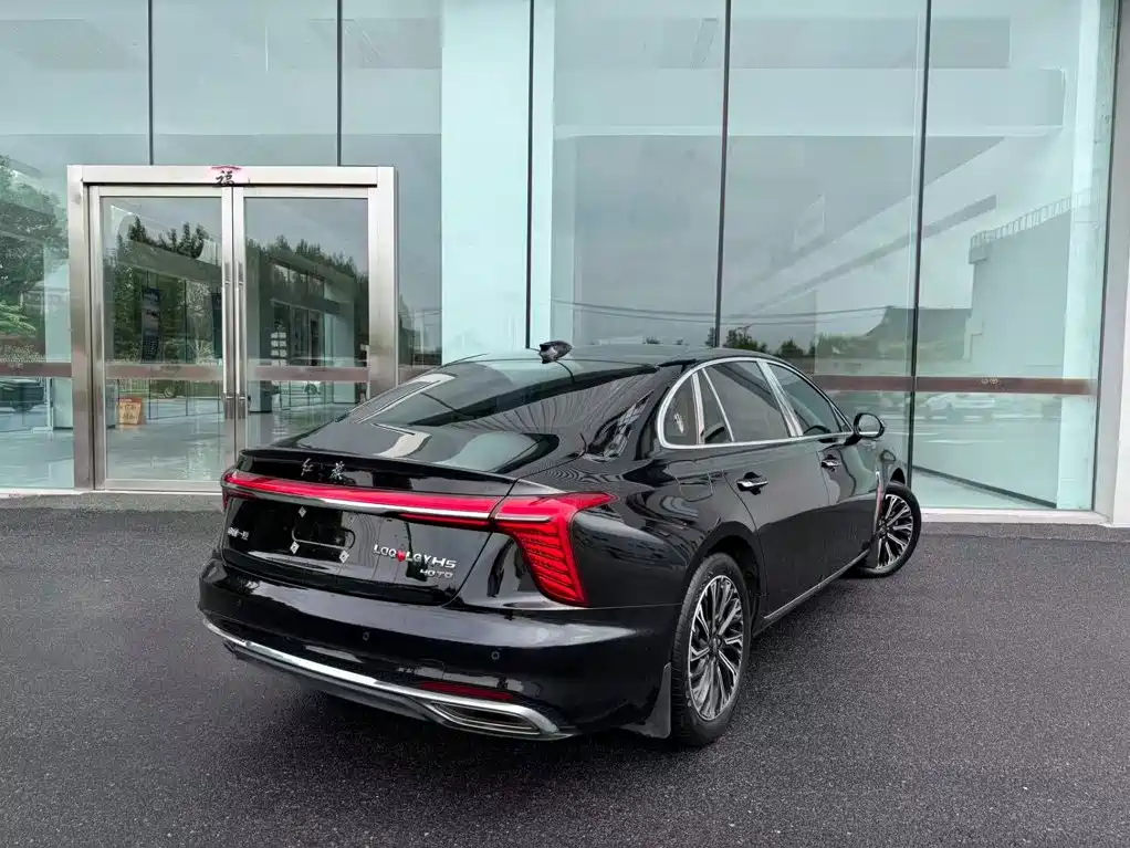 Hongqi Hongqi H5 — миниатюра 2