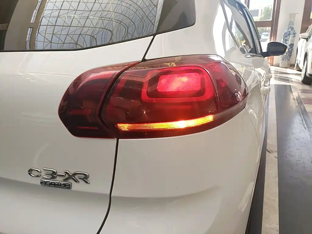 Citroen C3-XR — миниатюра 8
