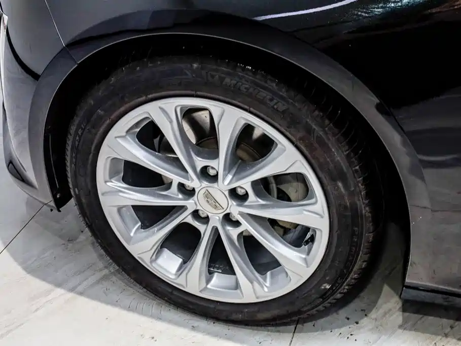 Cadillac CT5 — миниатюра 35