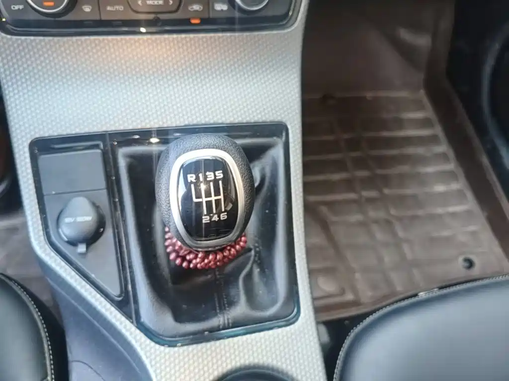 Geely Emgrand GS — миниатюра 14