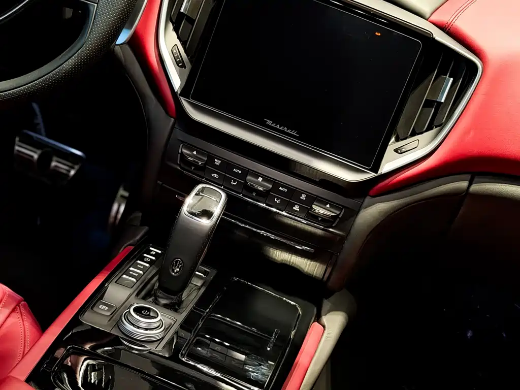 Maserati Ghibli — миниатюра 24