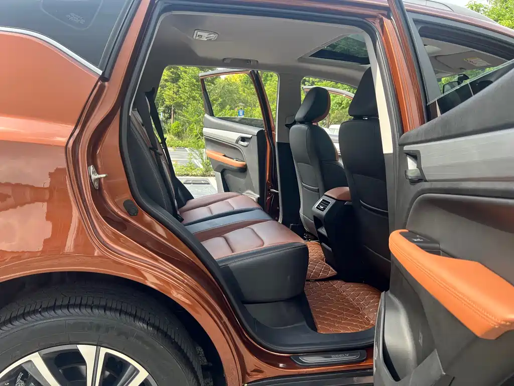 GEELY AUTOMOBILE VISION X6