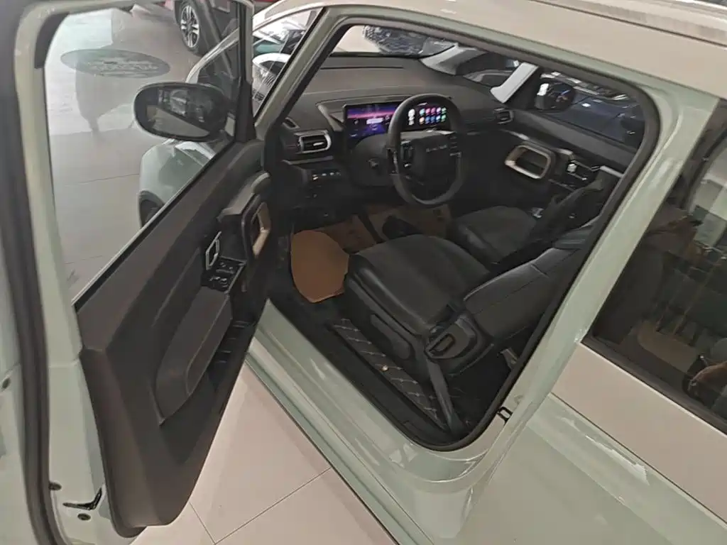Baojun KiWi EV — миниатюра 16