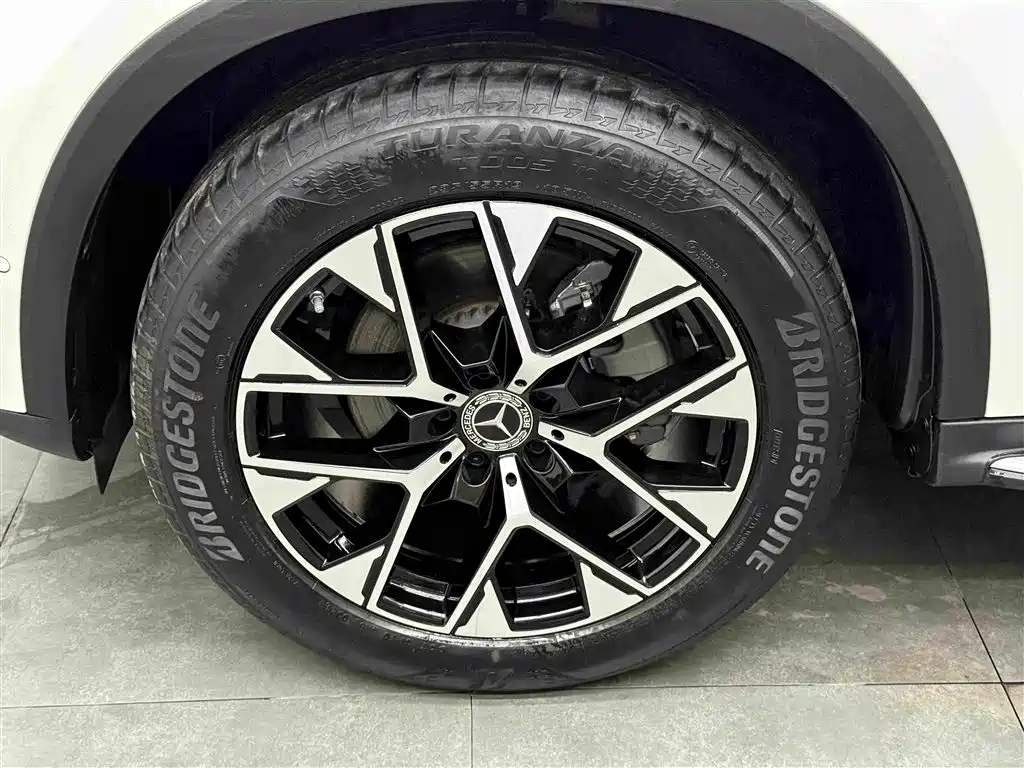 Mercedes-Benz GLC — миниатюра 17