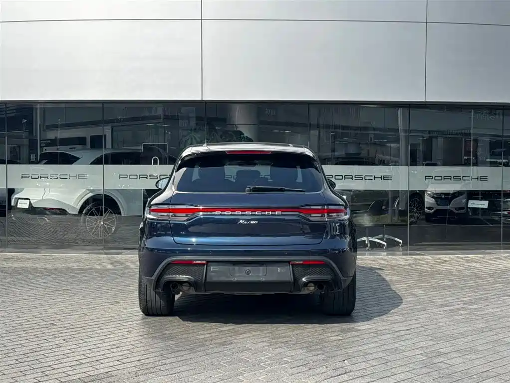 Porsche Macan — миниатюра 6