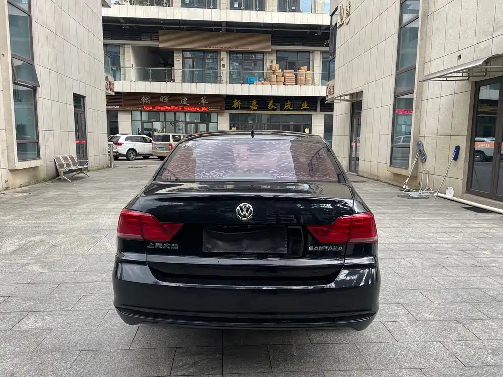 Volkswagen Santana — миниатюра 5