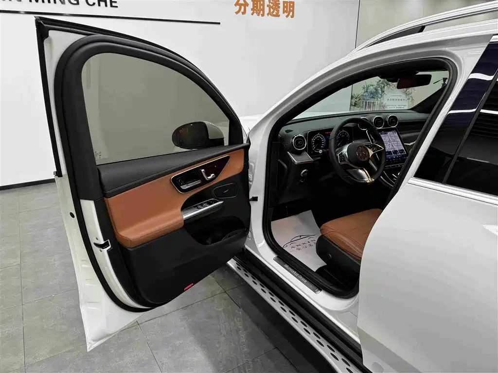 Mercedes-Benz GLC — миниатюра 5