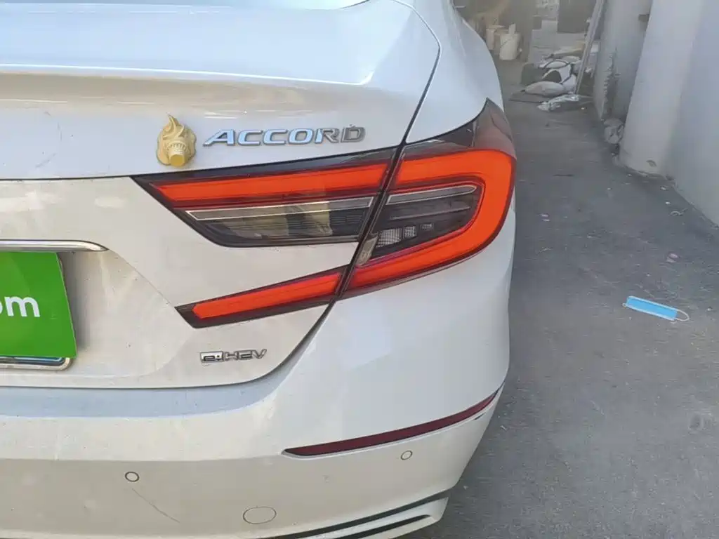 Honda Accord — миниатюра 8