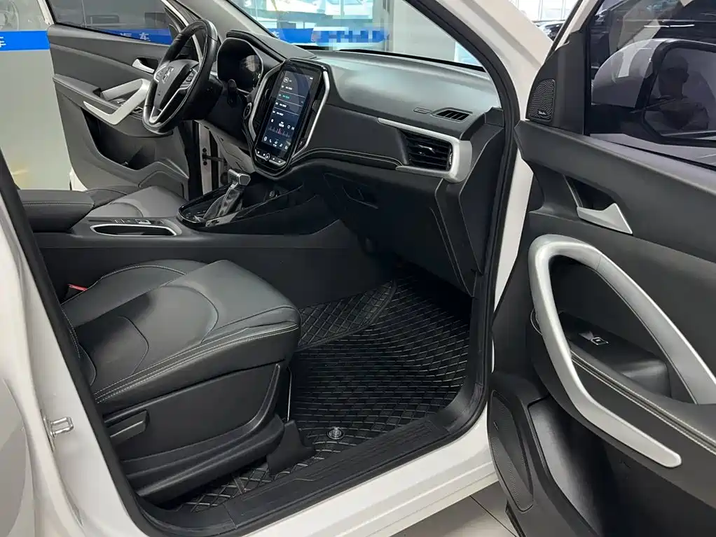 Baojun 530 — миниатюра 24
