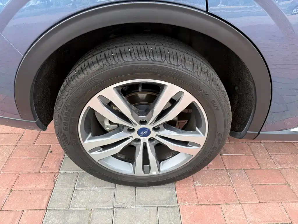 Ford Equator Sport — миниатюра 12