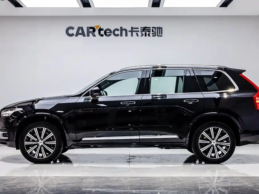 Volvo XC90 — миниатюра 3