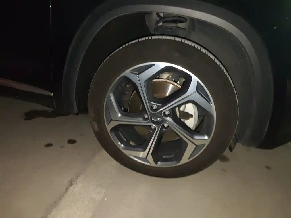 Geely Xingyue L — миниатюра 24