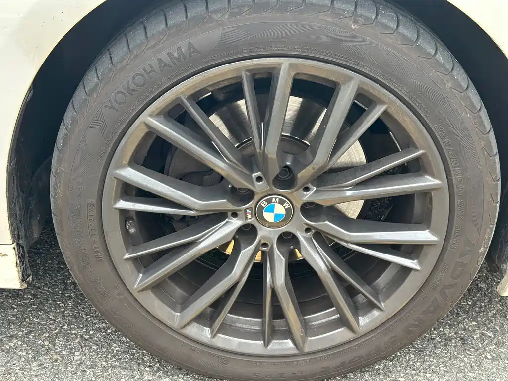 BMW 3 Series — миниатюра 20