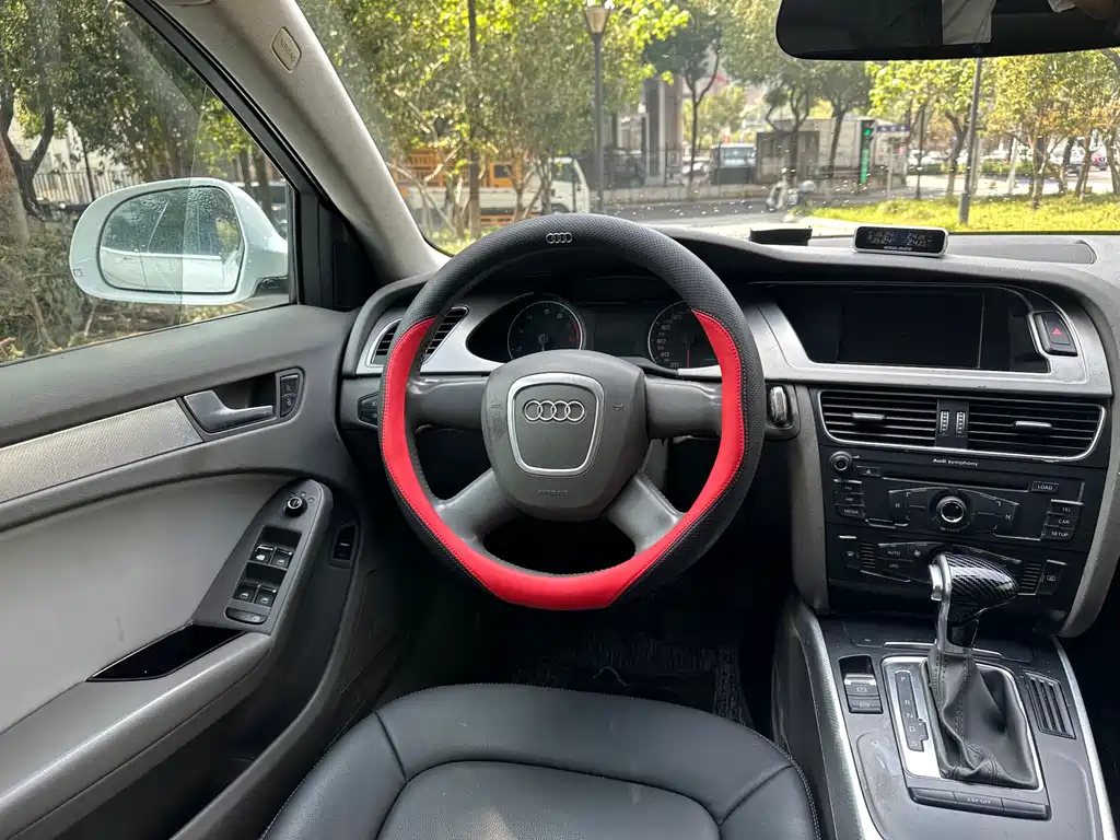 Audi A4L — миниатюра 12