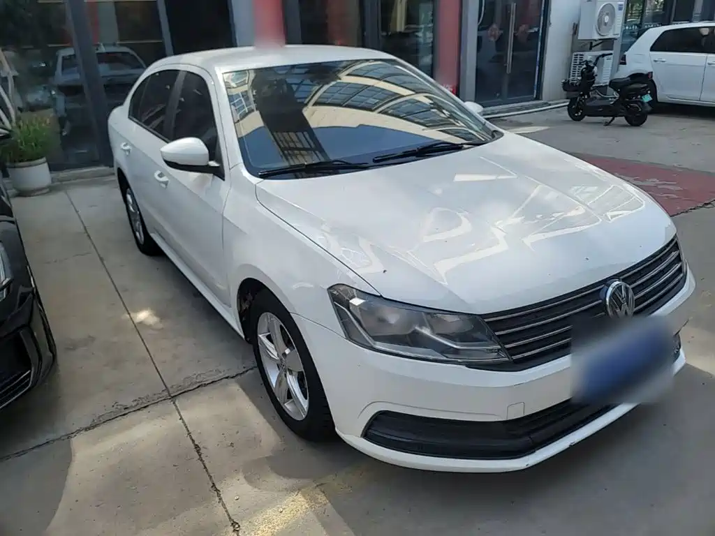Volkswagen Lavida — миниатюра 4