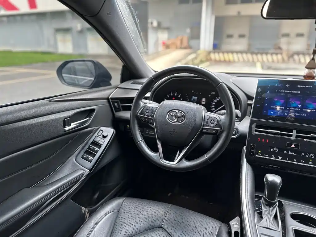 Toyota Avalon — миниатюра 14