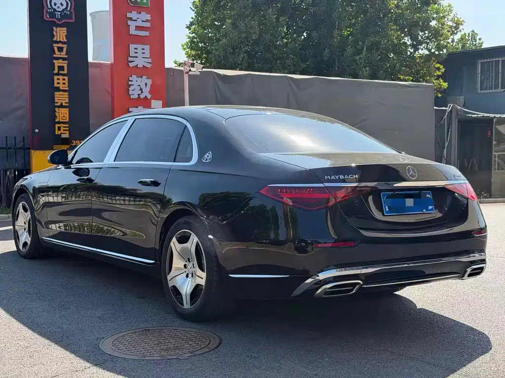Mercedes-Benz S-Class — миниатюра 6