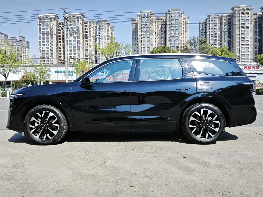 Ford Edge — миниатюра 3