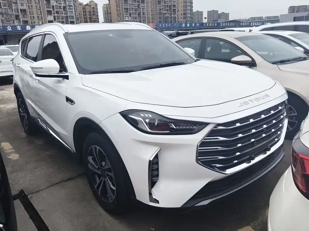 JETOUR X70 PLUS 2021 1.6T DCT 7 мест