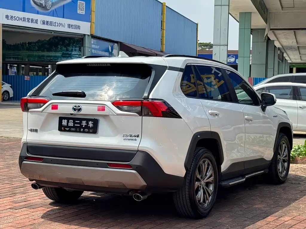 TOYOTA RAV4 RONGFANG