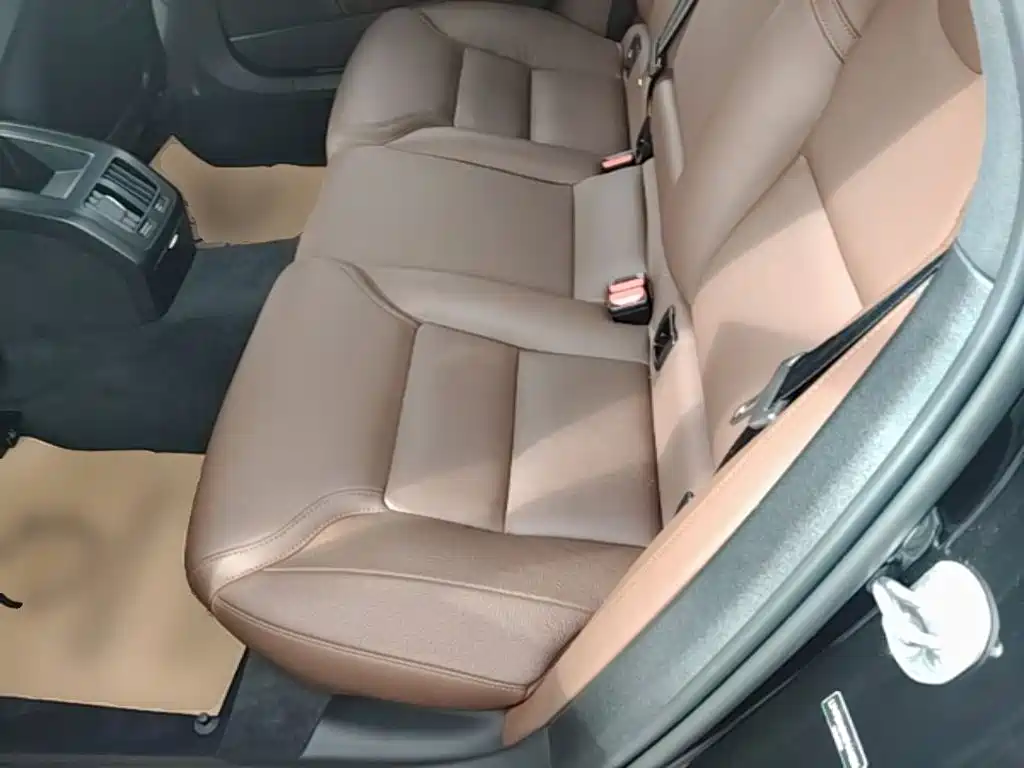 Volvo S90 — миниатюра 17