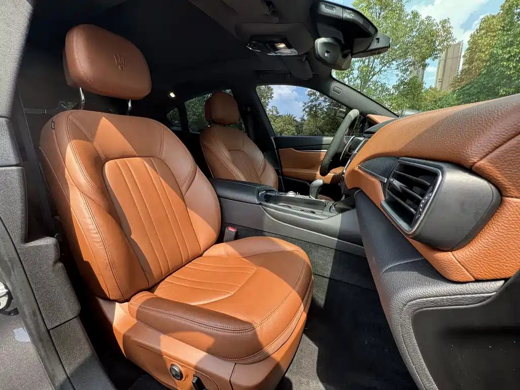 Maserati Levante — миниатюра 17