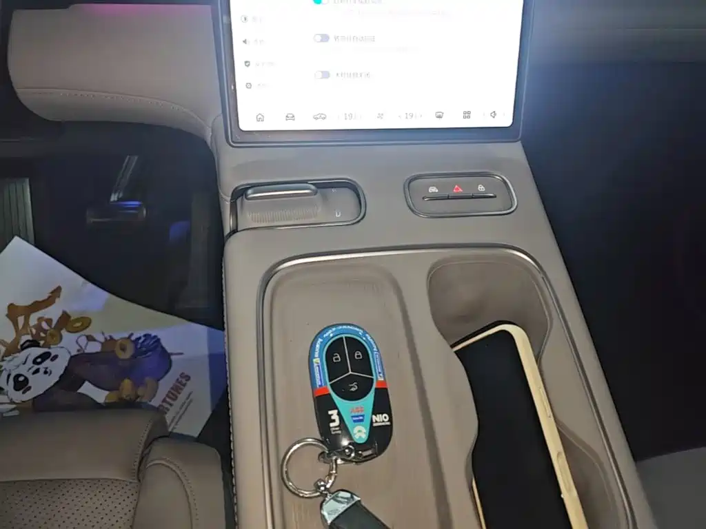 NIO EC6 — миниатюра 14