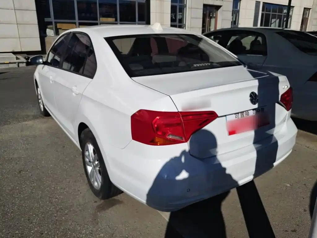 Volkswagen Jetta — миниатюра 5