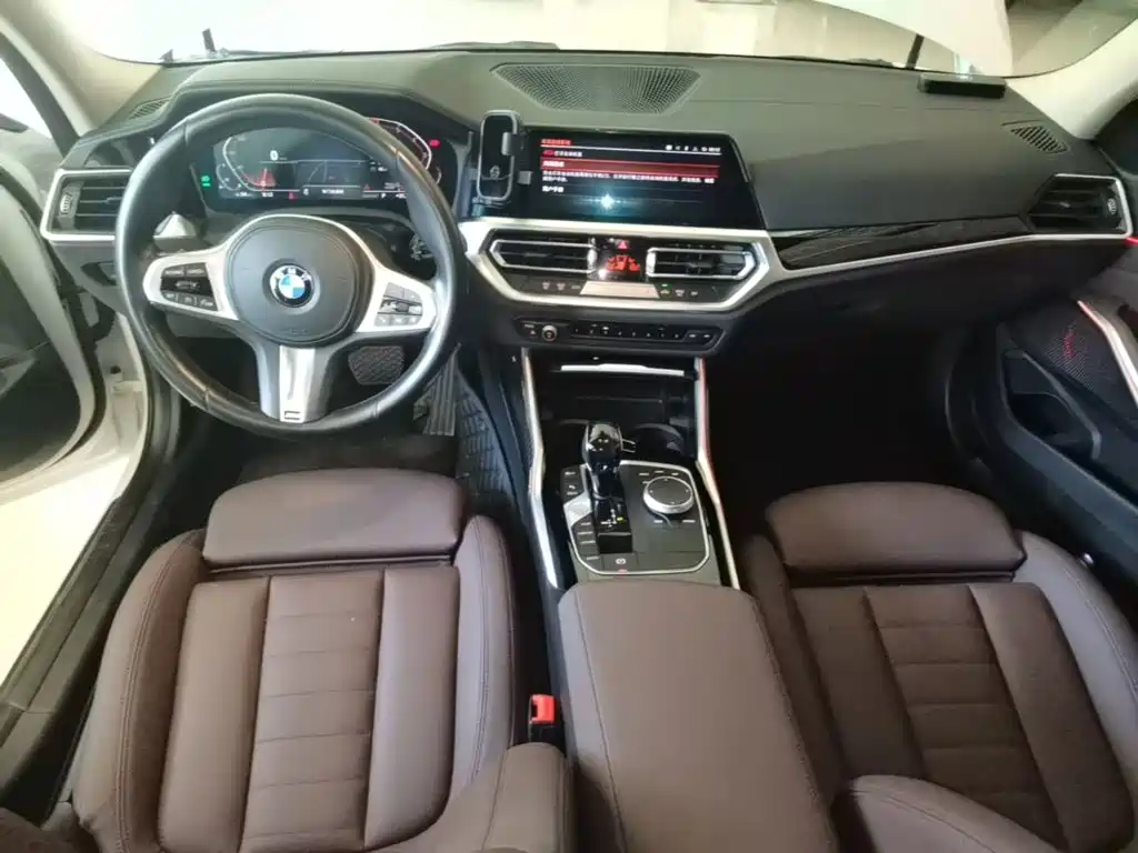 BMW 3 Series — миниатюра 10