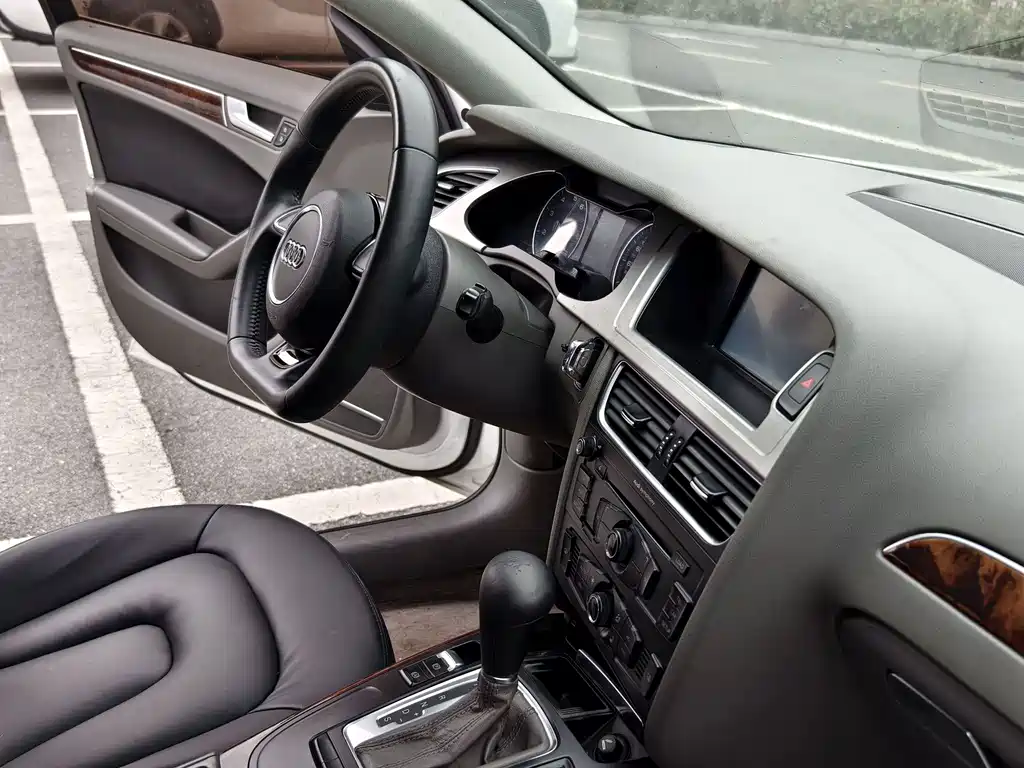 Audi A4L — миниатюра 16